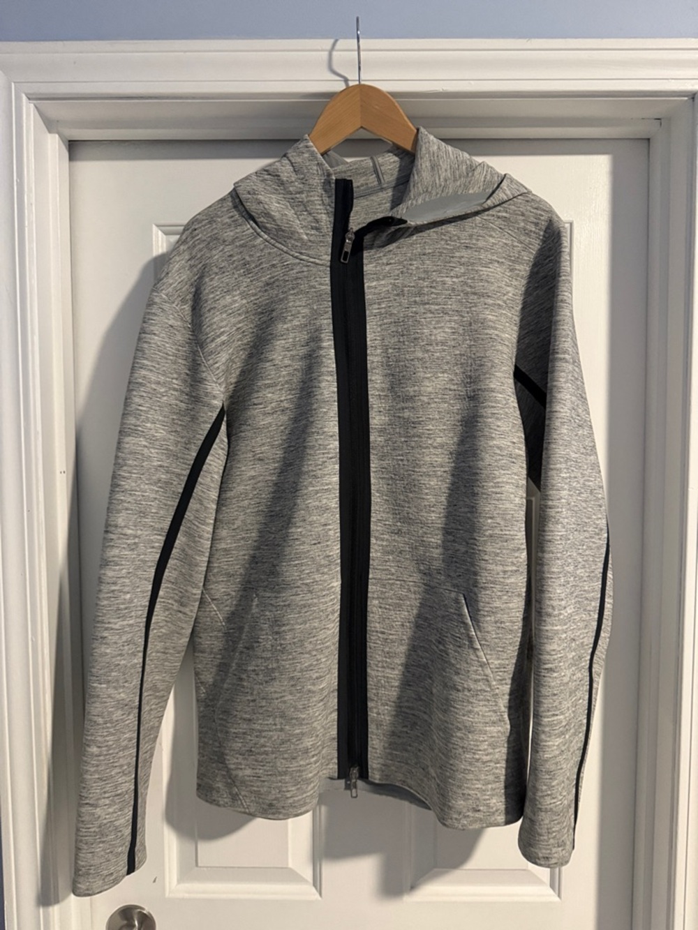 Lululemon Full Zip Hoodie Jacket Grey Size Large – Athletic Fit